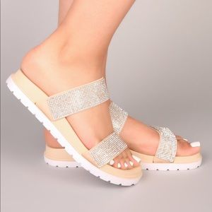 Fashion Nova Slip Into His Heart Slides Size 8